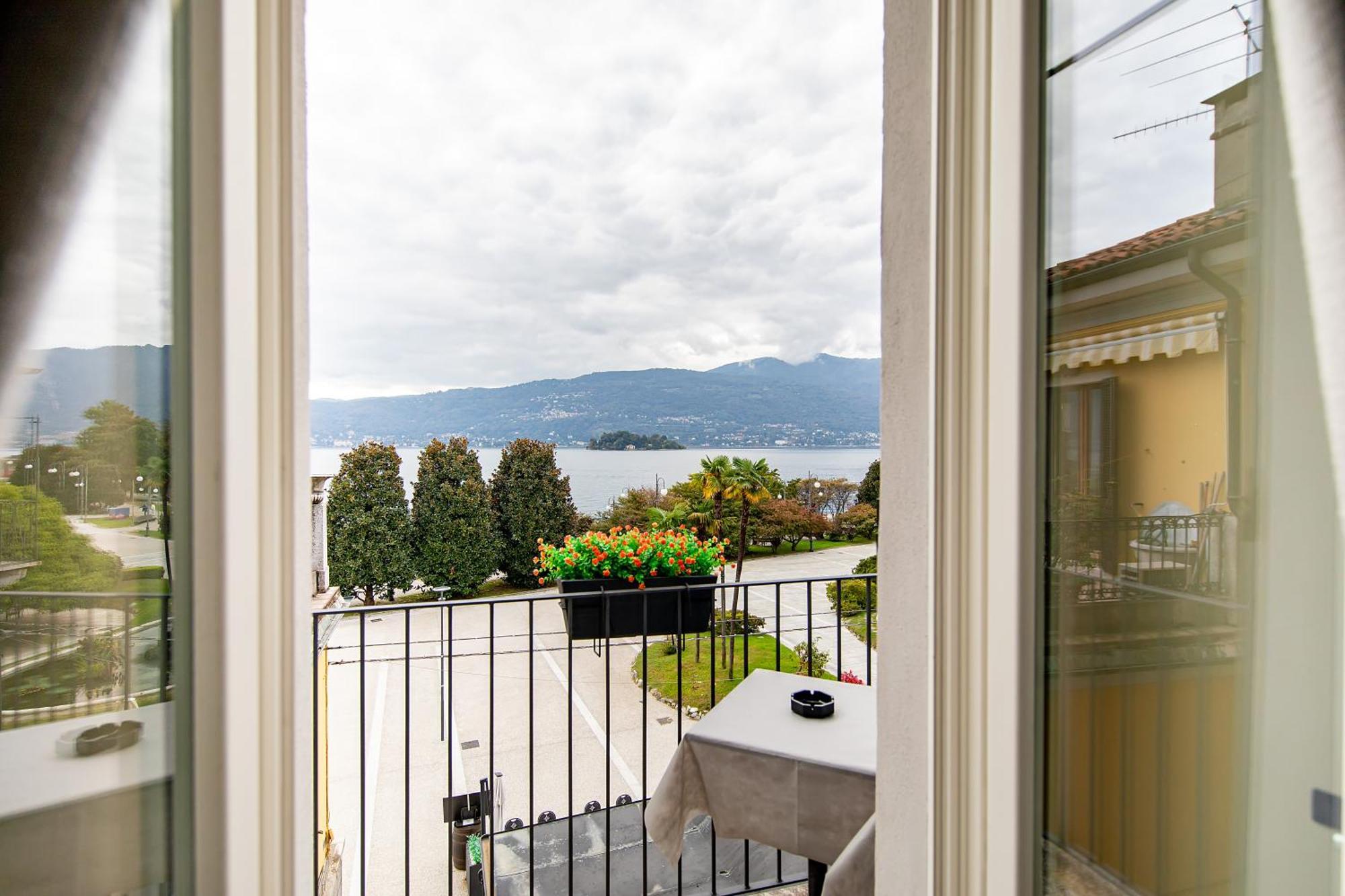 Hotel Novara Verbania Exteriér fotografie